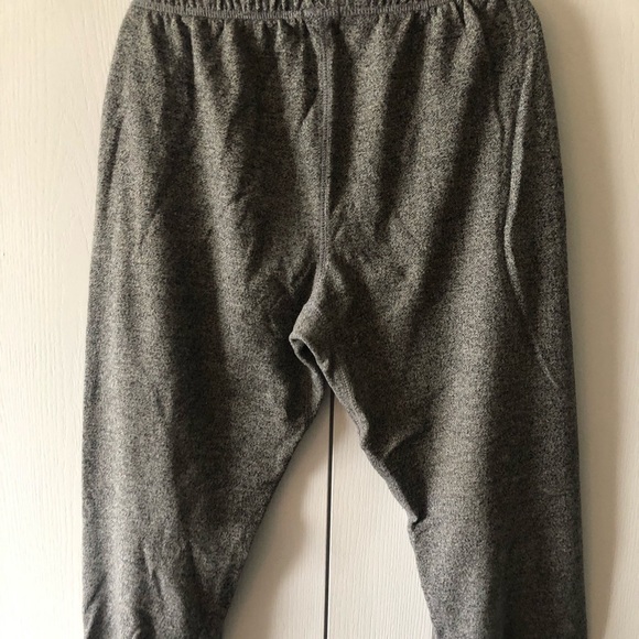 Roots salt and pepper sweatpants (M) - Picture 2 of 5